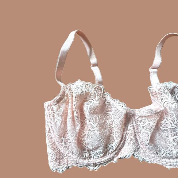 Torrid Curve Unlined Balconette Bra Pink Lotus Lace Underwire Sexy 38 DDD NEW - Picture 2 of 16